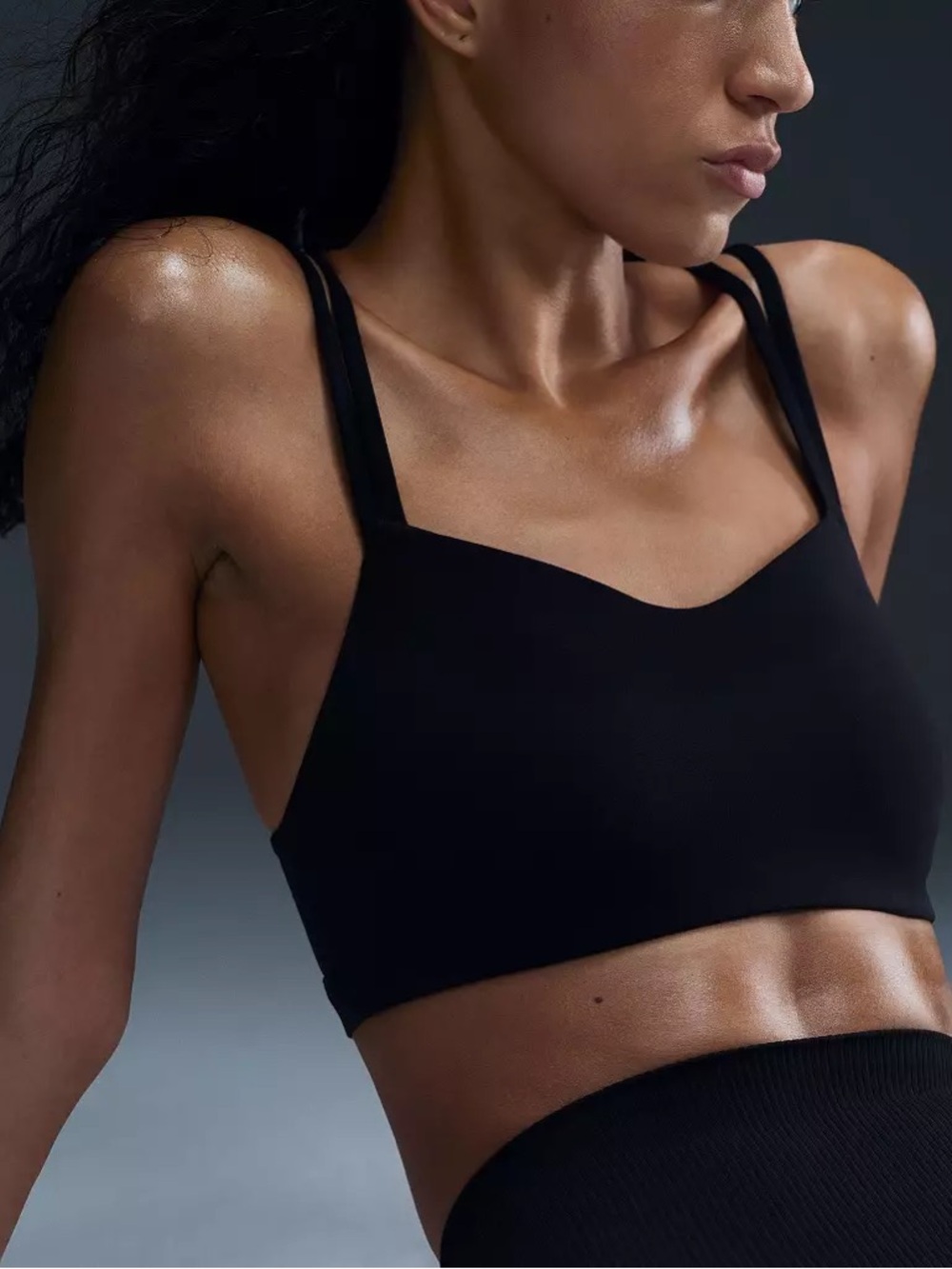 Nike Zenvy Sports Bra - Picture 2 of 8